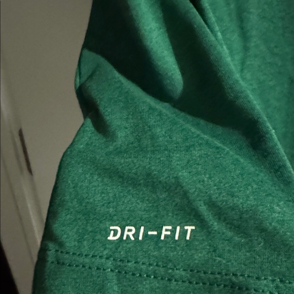 Women's New York Jets Green Short Sleeve Tee - Picture 2 of 5